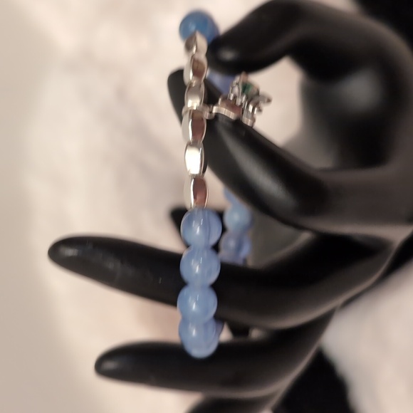 Blue Beaded Bracelet with Silver Toned Butterfly Bead Focus - Picture 4 of 8